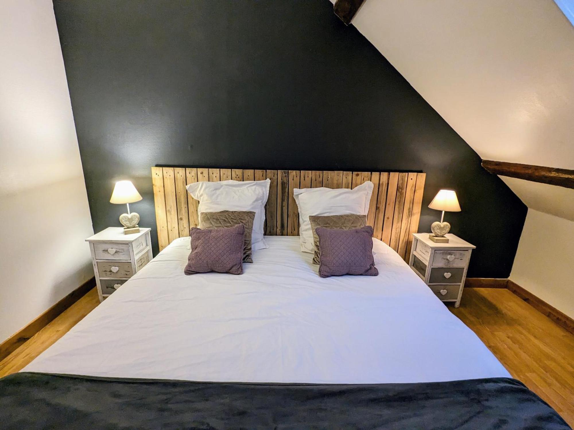 La Cle Des Champs B&B Marigny-les-Reullee Екстер'єр фото