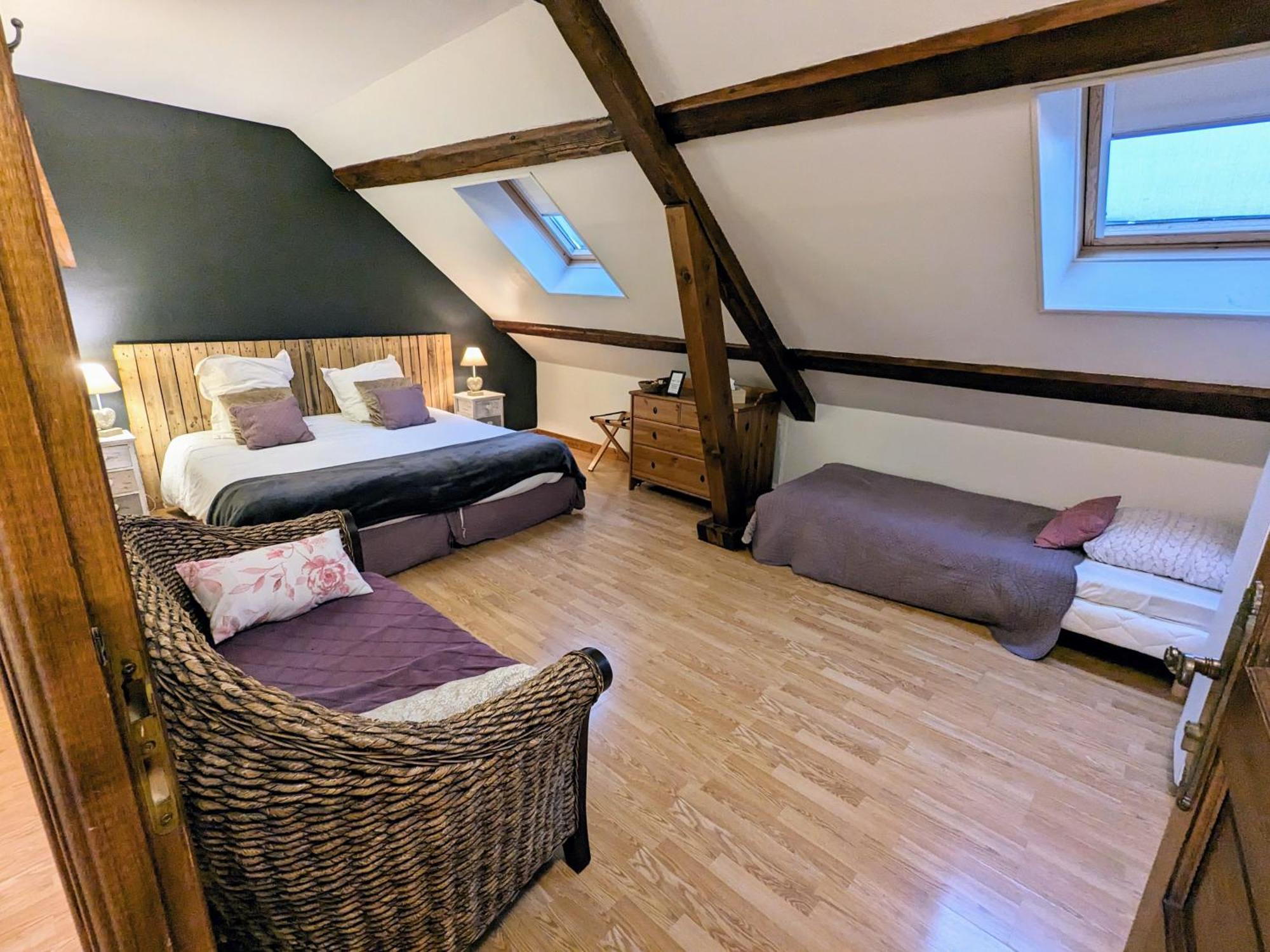 La Cle Des Champs B&B Marigny-les-Reullee Екстер'єр фото
