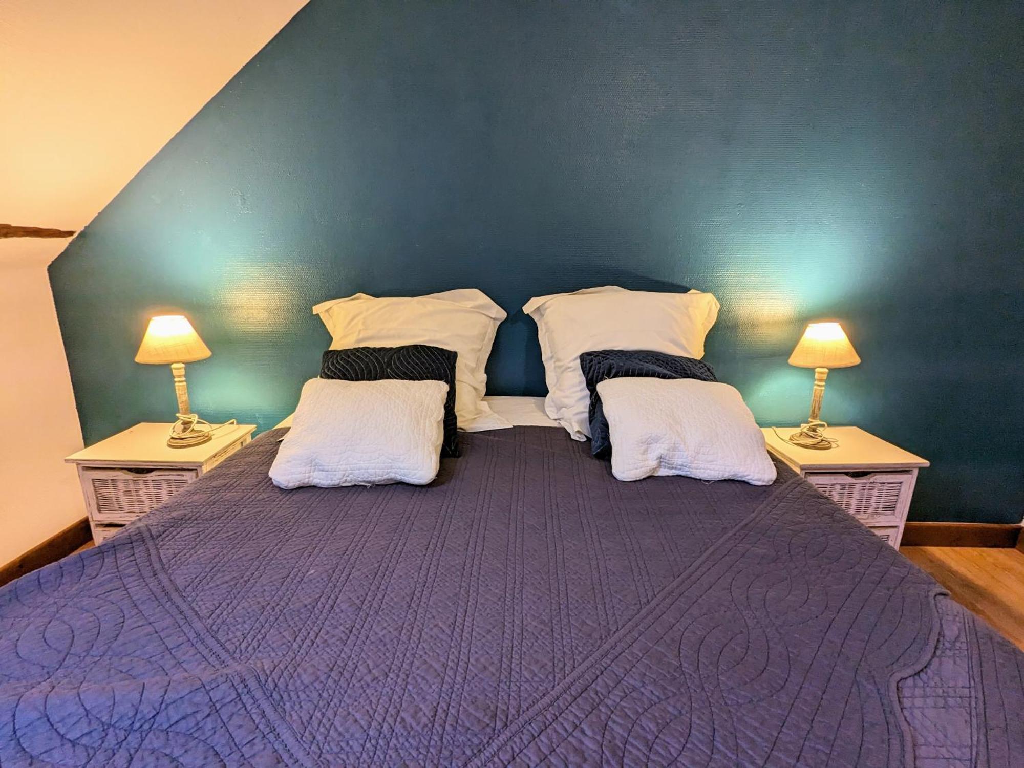 La Cle Des Champs B&B Marigny-les-Reullee Екстер'єр фото